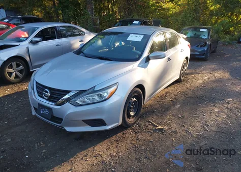 2016 Nissan Altima 2.5/2.5 S/2.5 Sl/2.5 Sr/2.5 Sv из США, поврежденный, VIN 1N4AL3AP0GN351549